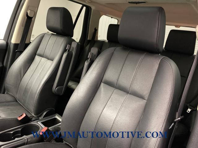 Used Land Rover Lr2 AWD 4dr HSE 2012 | J&M Automotive Sls&Svc LLC. Naugatuck, Connecticut Used Land Rover Lr2 AWD 4dr HSE 2012 | J&M Automotive Sls&Svc LLC. Naugatuck, Connecticut