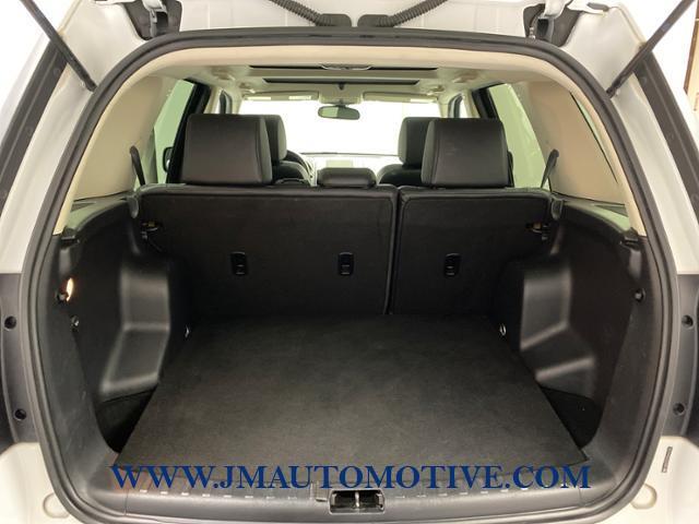 Used Land Rover Lr2 AWD 4dr HSE 2012 | J&M Automotive Sls&Svc LLC. Naugatuck, Connecticut Used Land Rover Lr2 AWD 4dr HSE 2012 | J&M Automotive Sls&Svc LLC. Naugatuck, Connecticut