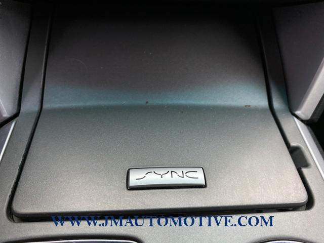 2015 Ford Explorer 4WD 4dr Base, available for sale in Naugatuck, Connecticut | J&M Automotive Sls&Svc LLC. Naugatuck, Connecticut 2015 Ford Explorer 4WD 4dr Base, available for sale in Naugatuck, Connecticut | J&M Automotive Sls&Svc LLC. Naugatuck, Connecticut