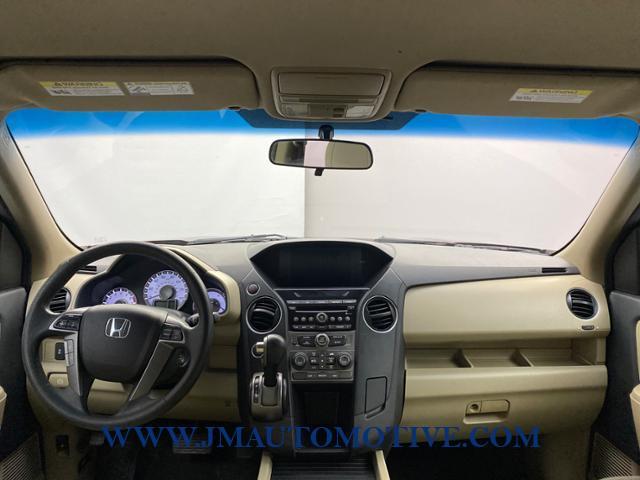 2015 Honda Pilot 4WD 4dr LX, available for sale in Naugatuck, Connecticut | J&M Automotive Sls&Svc LLC. Naugatuck, Connecticut 2015 Honda Pilot 4WD 4dr LX, available for sale in Naugatuck, Connecticut | J&M Automotive Sls&Svc LLC. Naugatuck, Connecticut