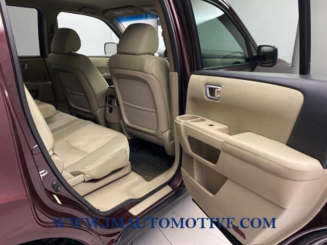 2015 Honda Pilot 4WD 4dr LX, available for sale in Naugatuck, Connecticut | J&M Automotive Sls&Svc LLC. Naugatuck, Connecticut 2015 Honda Pilot 4WD 4dr LX, available for sale in Naugatuck, Connecticut | J&M Automotive Sls&Svc LLC. Naugatuck, Connecticut