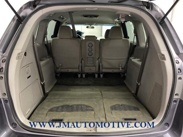2016 Honda Odyssey 5dr SE, available for sale in Naugatuck, Connecticut | J&M Automotive Sls&Svc LLC. Naugatuck, Connecticut 2016 Honda Odyssey 5dr SE, available for sale in Naugatuck, Connecticut | J&M Automotive Sls&Svc LLC. Naugatuck, Connecticut