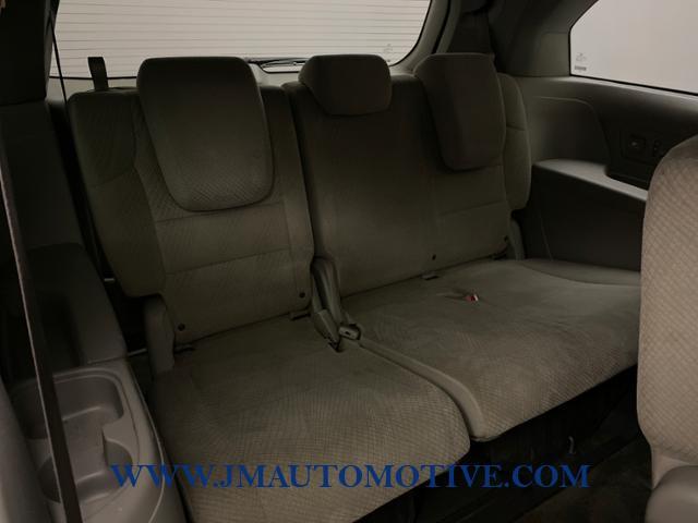 2016 Honda Odyssey 5dr SE, available for sale in Naugatuck, Connecticut | J&M Automotive Sls&Svc LLC. Naugatuck, Connecticut 2016 Honda Odyssey 5dr SE, available for sale in Naugatuck, Connecticut | J&M Automotive Sls&Svc LLC. Naugatuck, Connecticut