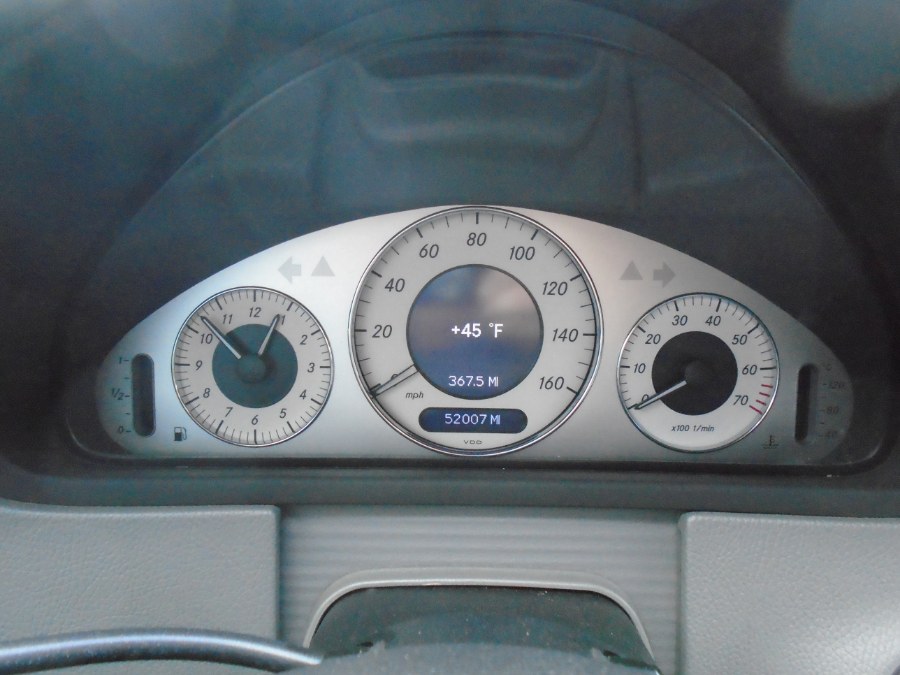 2006 Mercedes-Benz CLK-Class 2dr Cabriolet 5.0L, available for sale in Waterbury, Connecticut | Jim Juliani Motors. Waterbury, Connecticut 2006 Mercedes-Benz CLK-Class 2dr Cabriolet 5.0L, available for sale in Waterbury, Connecticut | Jim Juliani Motors. Waterbury, Connecticut