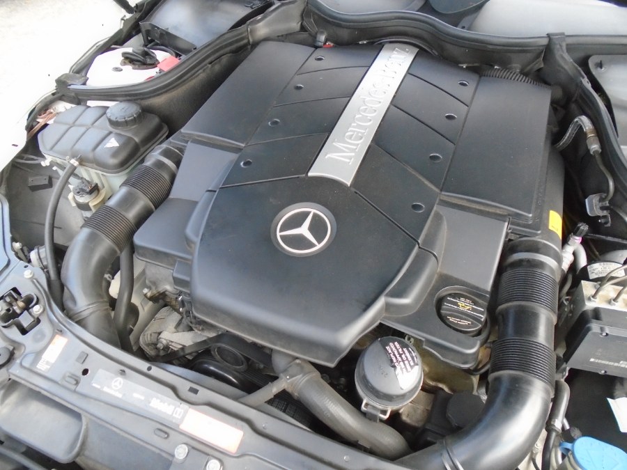 2006 Mercedes-Benz CLK-Class 2dr Cabriolet 5.0L, available for sale in Waterbury, Connecticut | Jim Juliani Motors. Waterbury, Connecticut 2006 Mercedes-Benz CLK-Class 2dr Cabriolet 5.0L, available for sale in Waterbury, Connecticut | Jim Juliani Motors. Waterbury, Connecticut