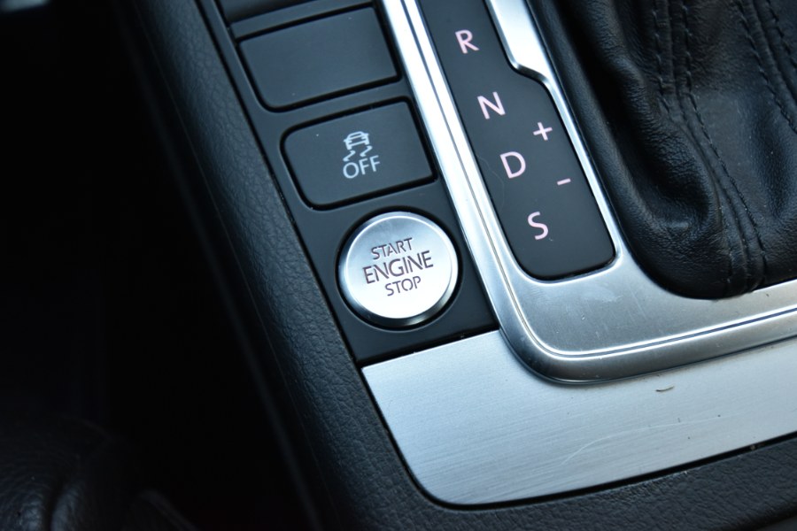 Used Volkswagen CC 4dr Sdn DSG Trend PZEV 2016 | Highline Car Connection. Waterbury, Connecticut Used Volkswagen CC 4dr Sdn DSG Trend PZEV 2016 | Highline Car Connection. Waterbury, Connecticut