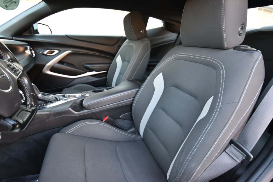 Used Chevrolet Camaro 2dr Cpe 1LT 2020 | Highline Car Connection. Waterbury, Connecticut Used Chevrolet Camaro 2dr Cpe 1LT 2020 | Highline Car Connection. Waterbury, Connecticut