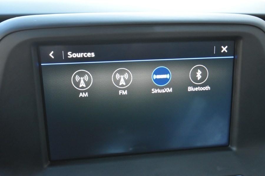 Used Chevrolet Camaro 2dr Cpe 1LT 2020 | Highline Car Connection. Waterbury, Connecticut Used Chevrolet Camaro 2dr Cpe 1LT 2020 | Highline Car Connection. Waterbury, Connecticut
