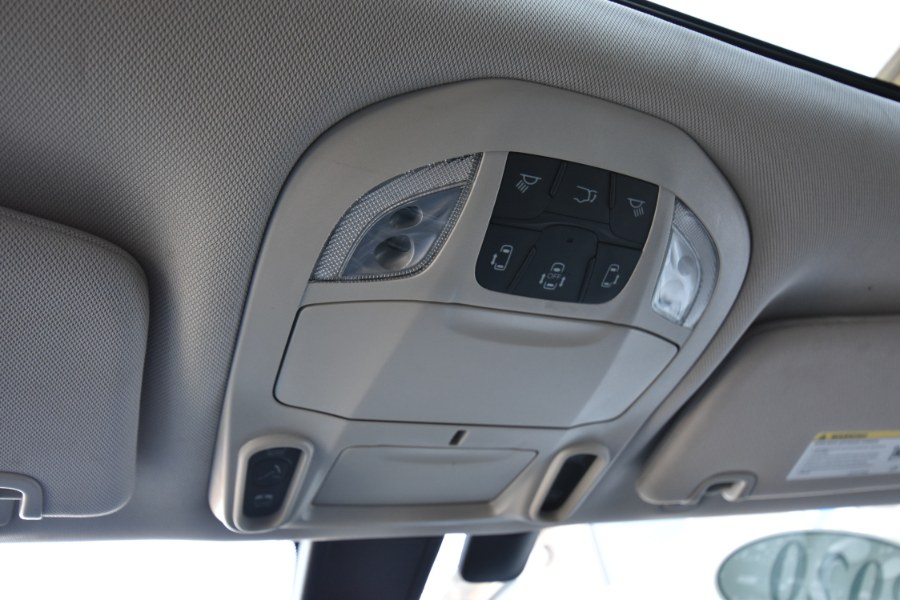 Used Chrysler Pacifica Limited 2020 | Highline Car Connection. Waterbury, Connecticut Used Chrysler Pacifica Limited 2020 | Highline Car Connection. Waterbury, Connecticut