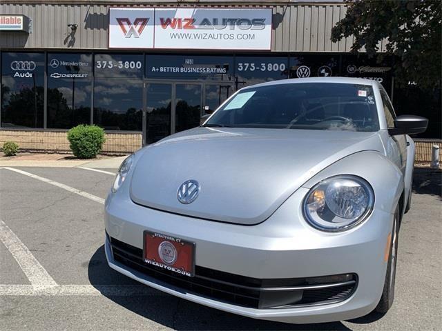 2013 Volkswagen Beetle 2.5L Entry, available for sale in Stratford, Connecticut | Wiz Leasing Inc. Stratford, Connecticut