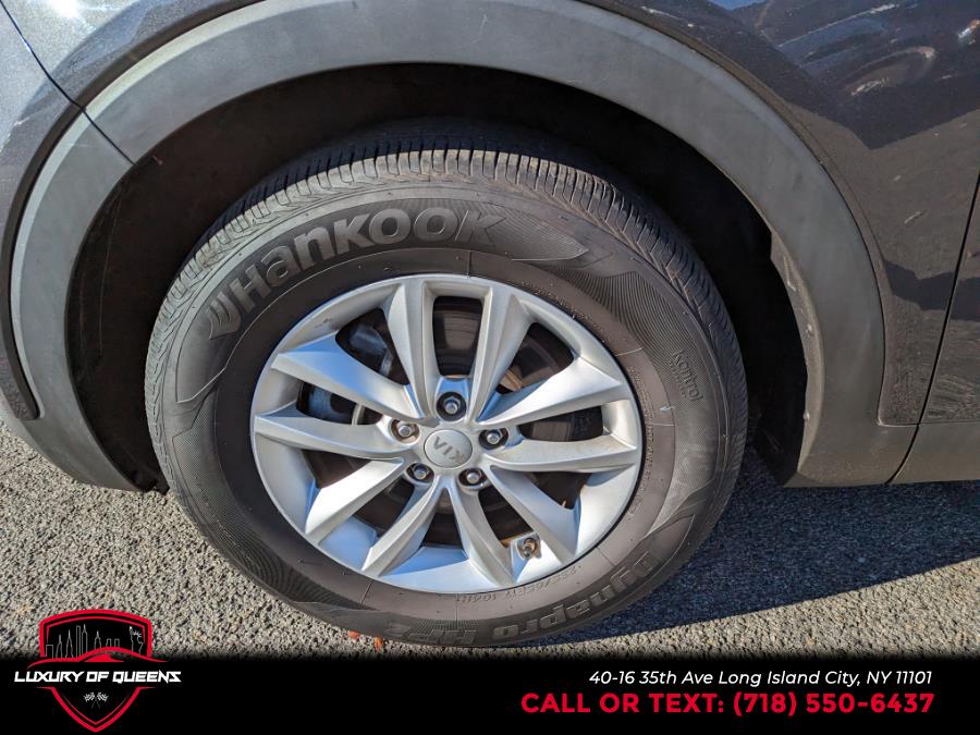 2017 Kia Sorento LX FWD, available for sale in Long Island City, New York | Luxury Of Queens. Long Island City, New York 2017 Kia Sorento LX FWD, available for sale in Long Island City, New York | Luxury Of Queens. Long Island City, New York