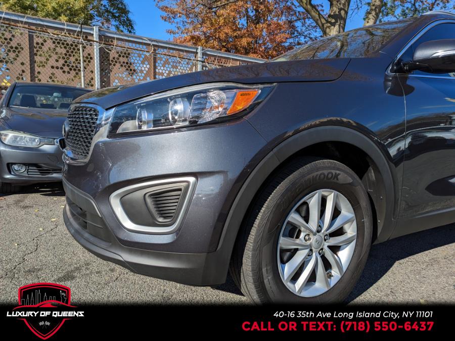 2017 Kia Sorento LX FWD, available for sale in Long Island City, New York | Luxury Of Queens. Long Island City, New York 2017 Kia Sorento LX FWD, available for sale in Long Island City, New York | Luxury Of Queens. Long Island City, New York