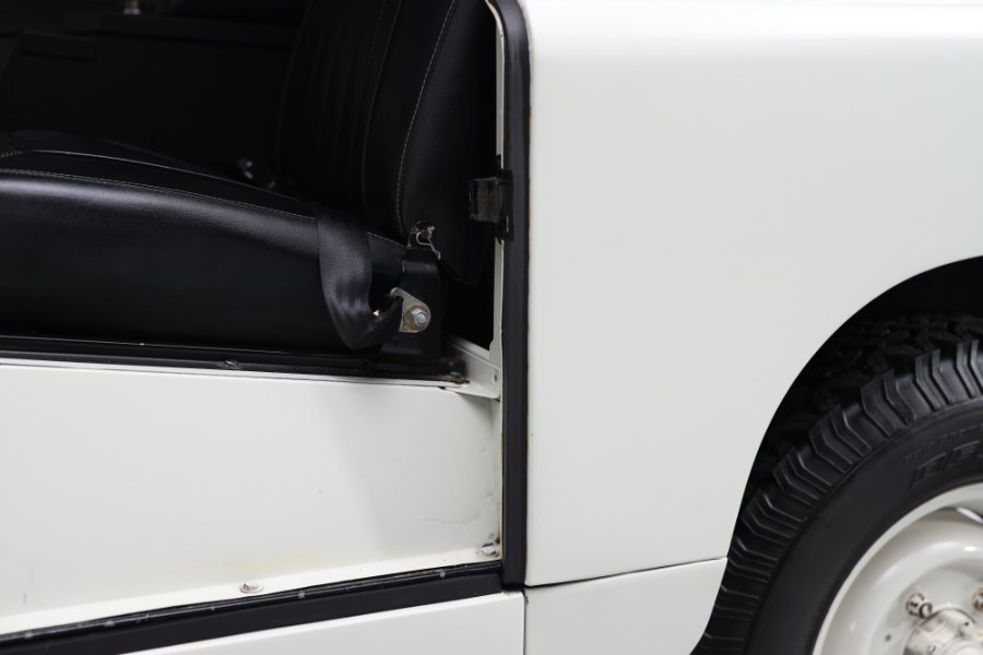Used Land Rover Series 2 88 1960 | Meccanic Shop North Inc. North Salem, New York Used Land Rover Series 2 88 1960 | Meccanic Shop North Inc. North Salem, New York