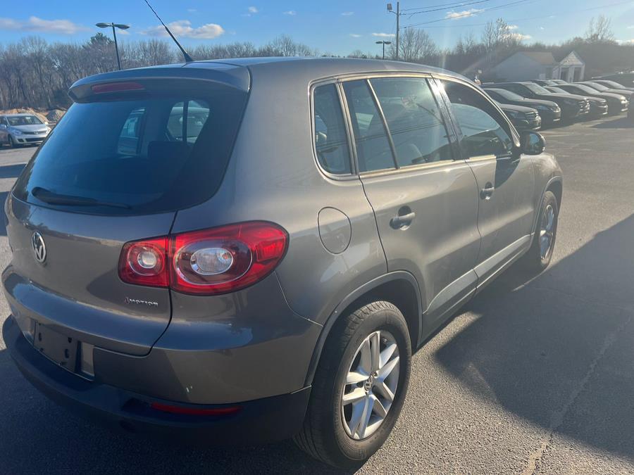 2011 Volkswagen Tiguan 4WD 4dr SE 4Motion wSunroof & Navi, available for sale in Raynham, Massachusetts | J & A Auto Center. Raynham, Massachusetts 2011 Volkswagen Tiguan 4WD 4dr SE 4Motion wSunroof & Navi, available for sale in Raynham, Massachusetts | J & A Auto Center. Raynham, Massachusetts