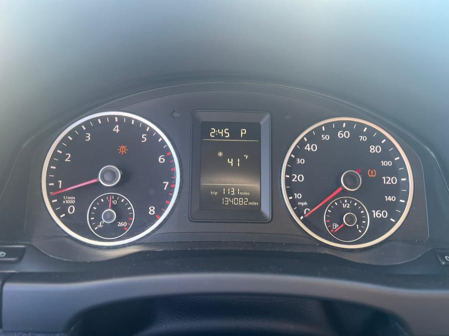 2011 Volkswagen Tiguan 4WD 4dr SE 4Motion wSunroof & Navi, available for sale in Raynham, Massachusetts | J & A Auto Center. Raynham, Massachusetts 2011 Volkswagen Tiguan 4WD 4dr SE 4Motion wSunroof & Navi, available for sale in Raynham, Massachusetts | J & A Auto Center. Raynham, Massachusetts