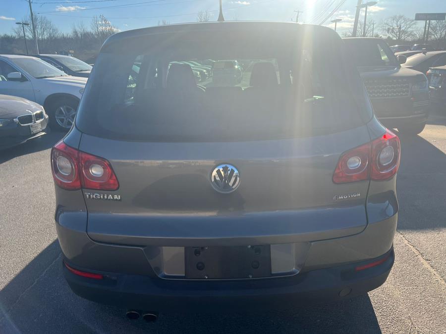 2011 Volkswagen Tiguan 4WD 4dr SE 4Motion wSunroof & Navi, available for sale in Raynham, Massachusetts | J & A Auto Center. Raynham, Massachusetts 2011 Volkswagen Tiguan 4WD 4dr SE 4Motion wSunroof & Navi, available for sale in Raynham, Massachusetts | J & A Auto Center. Raynham, Massachusetts
