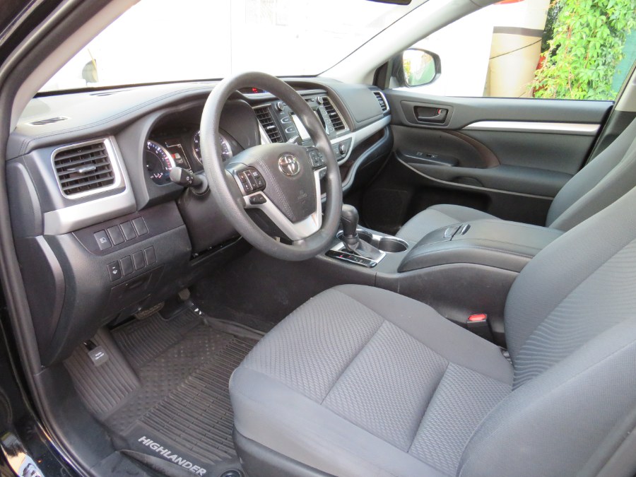 2019 Toyota Highlander LE AWD, available for sale in Middle Village, New York | Road Masters II INC. Middle Village, New York 2019 Toyota Highlander LE AWD, available for sale in Middle Village, New York | Road Masters II INC. Middle Village, New York