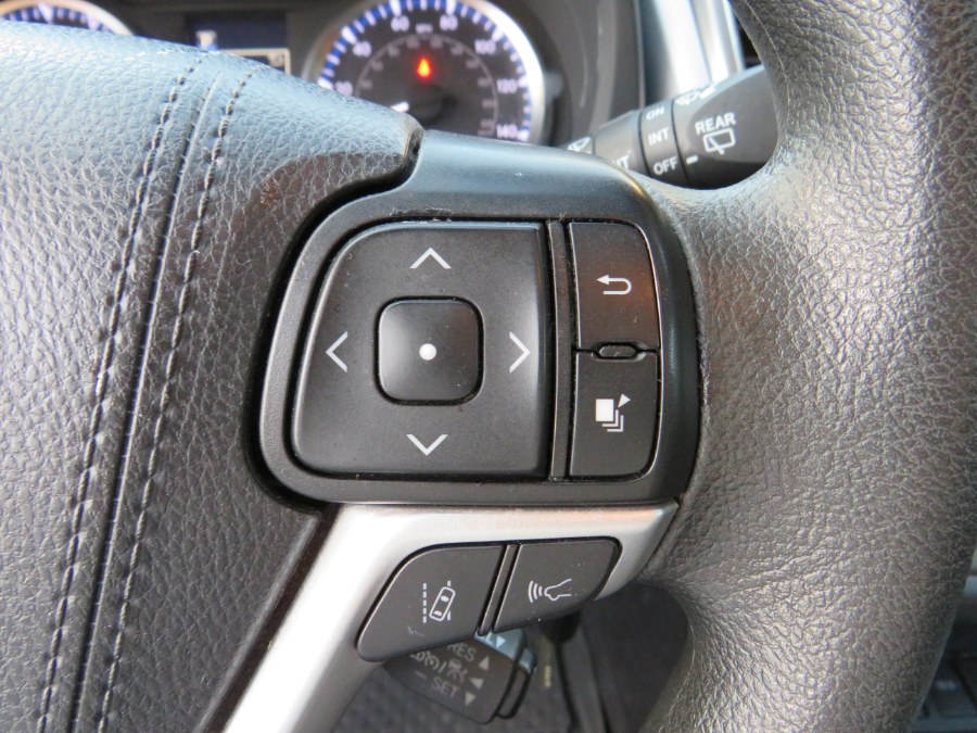 2019 Toyota Highlander LE AWD, available for sale in Middle Village, New York | Road Masters II INC. Middle Village, New York 2019 Toyota Highlander LE AWD, available for sale in Middle Village, New York | Road Masters II INC. Middle Village, New York