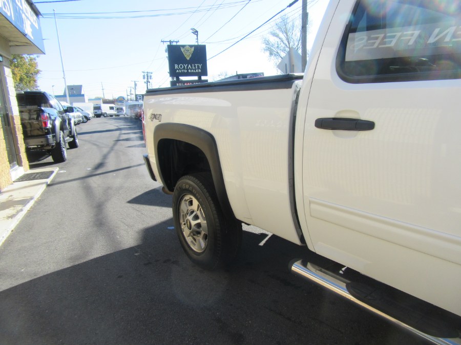 Used Chevrolet Silverado 2500HD 4WD Crew Cab 153.7" LT 2013 | Royalty Auto Sales. Little Ferry, New Jersey Used Chevrolet Silverado 2500HD 4WD Crew Cab 153.7" LT 2013 | Royalty Auto Sales. Little Ferry, New Jersey