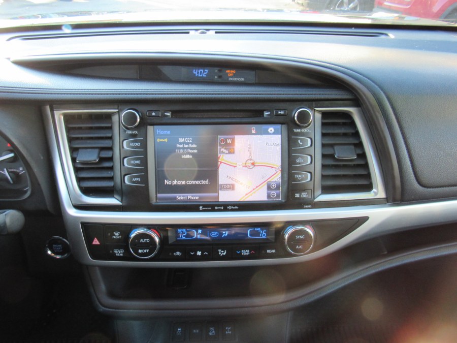 Used Toyota Highlander XLE 2019 | Hilario's Auto Sales Inc.. Worcester, Massachusetts Used Toyota Highlander XLE 2019 | Hilario's Auto Sales Inc.. Worcester, Massachusetts