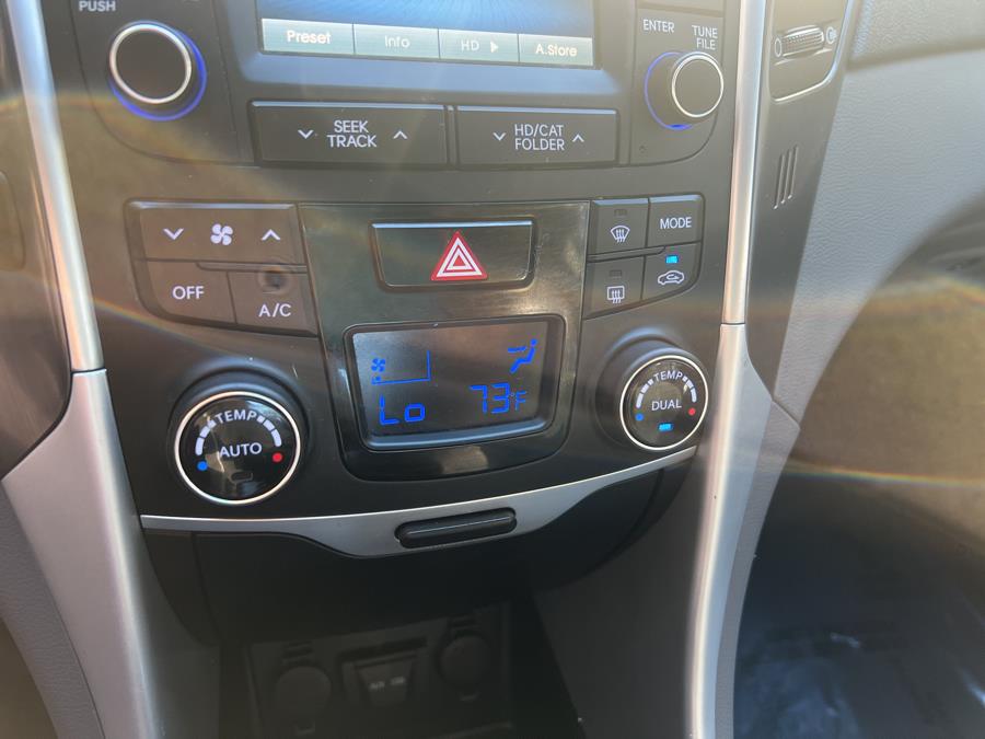2014 Hyundai Sonata Hybrid 4dr Sdn, available for sale in New London, Connecticut | TJ Motors. New London, Connecticut 2014 Hyundai Sonata Hybrid 4dr Sdn, available for sale in New London, Connecticut | TJ Motors. New London, Connecticut