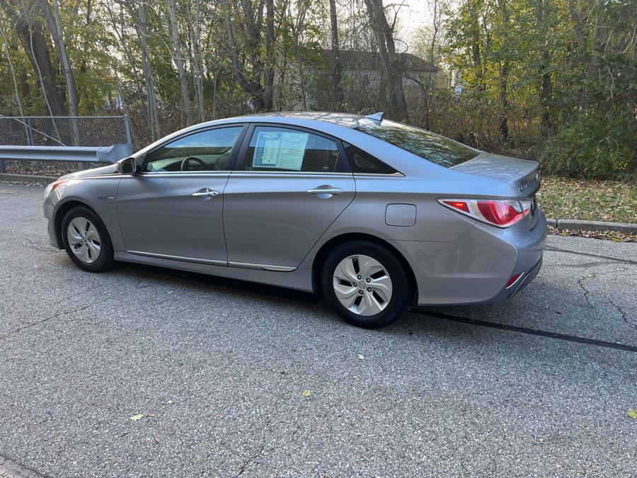 2014 Hyundai Sonata Hybrid 4dr Sdn, available for sale in New London, Connecticut | TJ Motors. New London, Connecticut 2014 Hyundai Sonata Hybrid 4dr Sdn, available for sale in New London, Connecticut | TJ Motors. New London, Connecticut