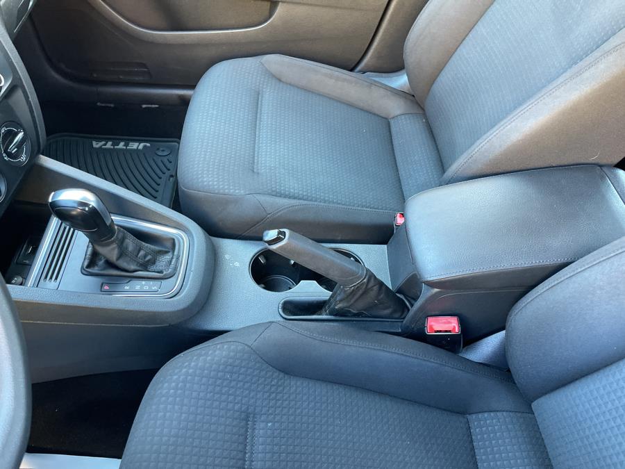 Used Volkswagen Jetta Sedan 4dr Auto 1.4T S w/Technology 2016 | Lex Autos LLC. Hartford, Connecticut Used Volkswagen Jetta Sedan 4dr Auto 1.4T S w/Technology 2016 | Lex Autos LLC. Hartford, Connecticut