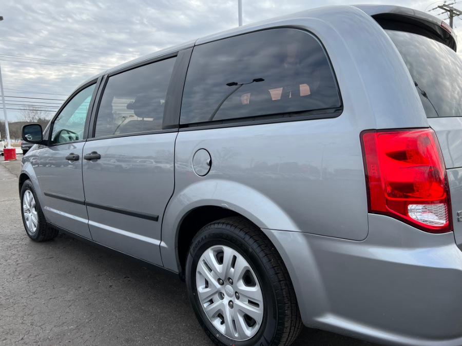 2015 Dodge Grand Caravan 4dr Wgn SE, available for sale in Ortonville, Michigan | Marsh Auto Sales LLC. Ortonville, Michigan 2015 Dodge Grand Caravan 4dr Wgn SE, available for sale in Ortonville, Michigan | Marsh Auto Sales LLC. Ortonville, Michigan