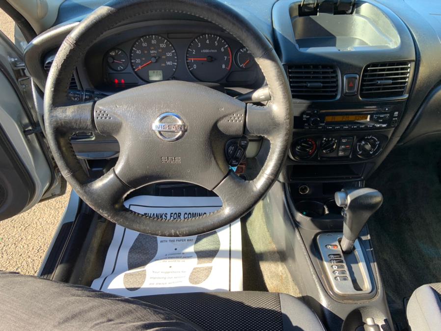 Used Nissan Sentra 4dr Sdn SE-R Auto ULEV 2004 | Bridge Motors LLC. Derby, Connecticut Used Nissan Sentra 4dr Sdn SE-R Auto ULEV 2004 | Bridge Motors LLC. Derby, Connecticut