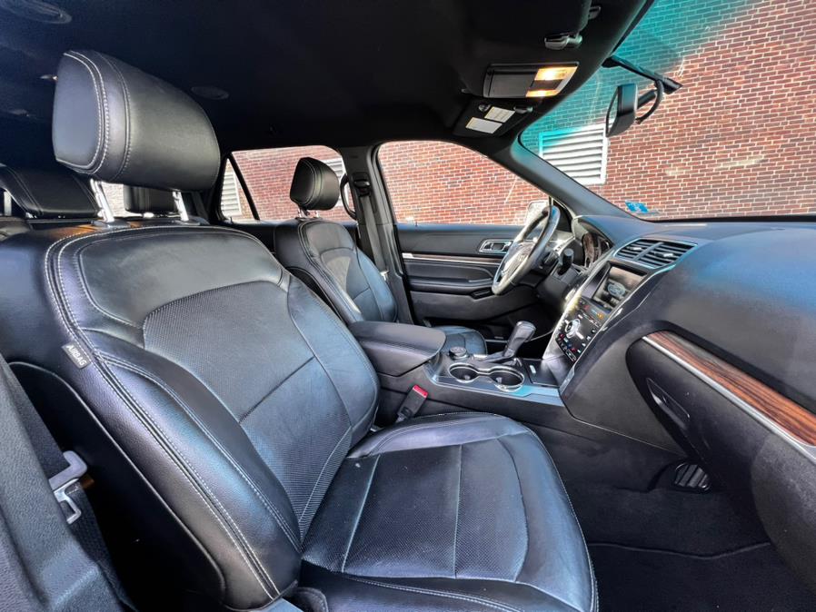 Used Ford Explorer 4WD 4dr Limited 2016 | Sophia's Auto Sales Inc. Worcester, Massachusetts Used Ford Explorer 4WD 4dr Limited 2016 | Sophia's Auto Sales Inc. Worcester, Massachusetts