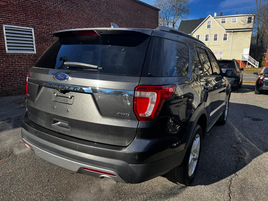 Used Ford Explorer 4WD 4dr XLT 2016 | Sophia's Auto Sales Inc. Worcester, Massachusetts Used Ford Explorer 4WD 4dr XLT 2016 | Sophia's Auto Sales Inc. Worcester, Massachusetts