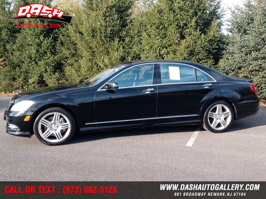 Used Mercedes-Benz S-Class 4dr Sdn S550 4MATIC 2013 | Dash Auto Gallery Inc.. Newark, New Jersey Used Mercedes-Benz S-Class 4dr Sdn S550 4MATIC 2013 | Dash Auto Gallery Inc.. Newark, New Jersey
