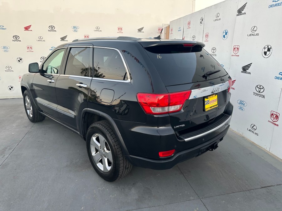Used Jeep Grand Cherokee RWD 4dr Limited 2011 | Auto Max Of Santa Ana. Santa Ana, California Used Jeep Grand Cherokee RWD 4dr Limited 2011 | Auto Max Of Santa Ana. Santa Ana, California