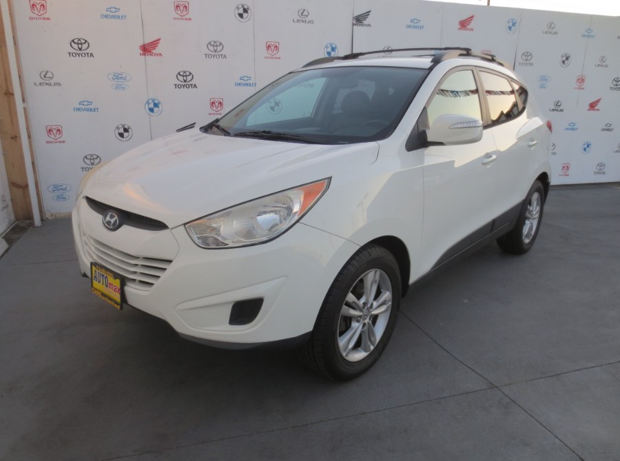 Used Hyundai Tucson FWD 4dr Auto GLS 2012 | Auto Max Of Santa Ana. Santa Ana, California Used Hyundai Tucson FWD 4dr Auto GLS 2012 | Auto Max Of Santa Ana. Santa Ana, California