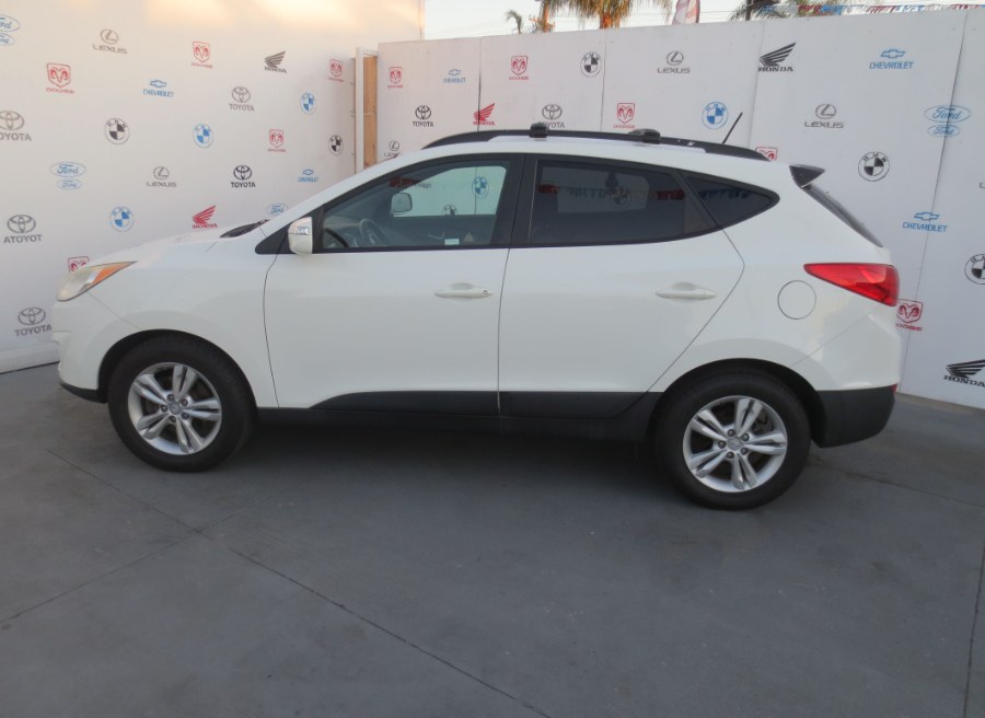 Used Hyundai Tucson FWD 4dr Auto GLS 2012 | Auto Max Of Santa Ana. Santa Ana, California Used Hyundai Tucson FWD 4dr Auto GLS 2012 | Auto Max Of Santa Ana. Santa Ana, California