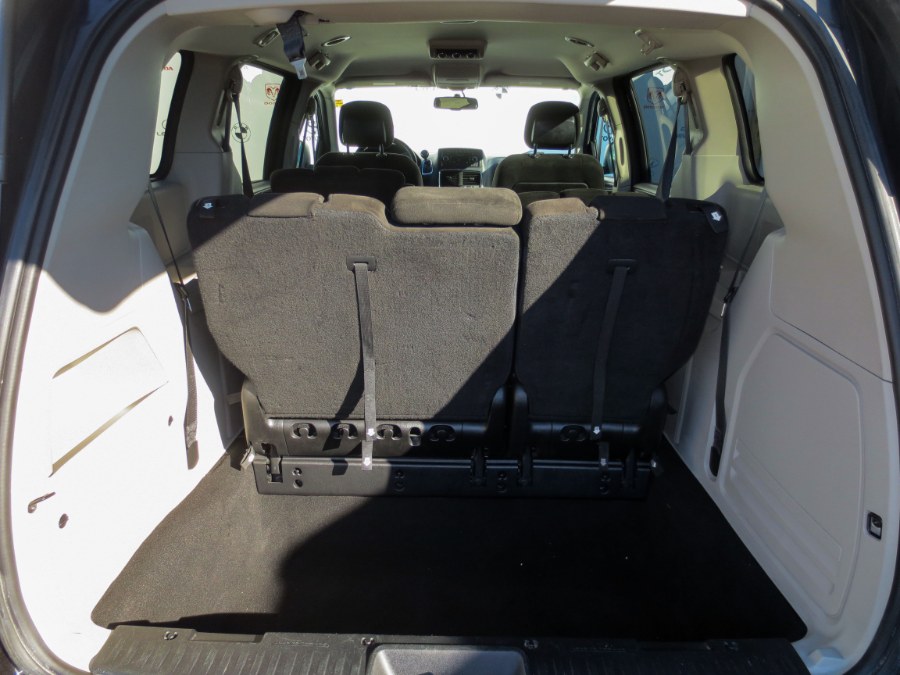 2016 Dodge Grand Caravan 4dr Wgn American Value Pkg, available for sale in Santa Ana, California | Auto Max Of Santa Ana. Santa Ana, California 2016 Dodge Grand Caravan 4dr Wgn American Value Pkg, available for sale in Santa Ana, California | Auto Max Of Santa Ana. Santa Ana, California