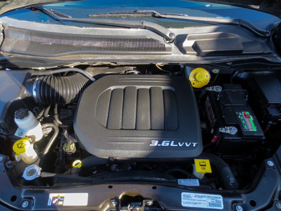 2016 Dodge Grand Caravan 4dr Wgn SXT, available for sale in Santa Ana, California | Auto Max Of Santa Ana. Santa Ana, California 2016 Dodge Grand Caravan 4dr Wgn SXT, available for sale in Santa Ana, California | Auto Max Of Santa Ana. Santa Ana, California
