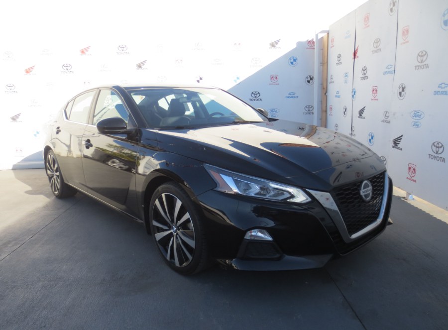 2019 Nissan Altima 2.5 SR Sedan, available for sale in Santa Ana, California | Auto Max Of Santa Ana. Santa Ana, California 2019 Nissan Altima 2.5 SR Sedan, available for sale in Santa Ana, California | Auto Max Of Santa Ana. Santa Ana, California