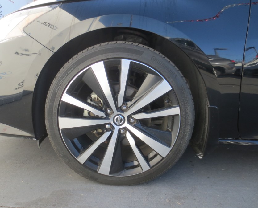 2019 Nissan Altima 2.5 SR Sedan, available for sale in Santa Ana, California | Auto Max Of Santa Ana. Santa Ana, California 2019 Nissan Altima 2.5 SR Sedan, available for sale in Santa Ana, California | Auto Max Of Santa Ana. Santa Ana, California