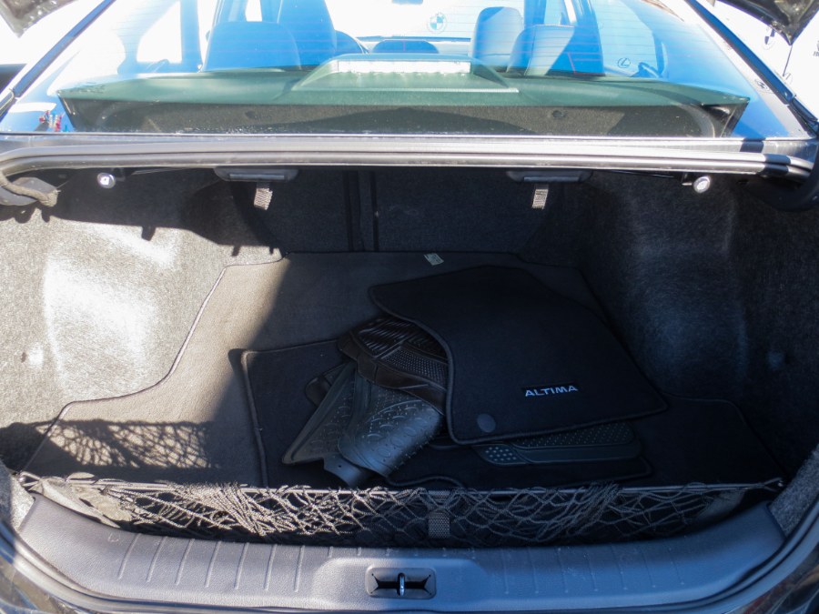 2019 Nissan Altima 2.5 SR Sedan, available for sale in Santa Ana, California | Auto Max Of Santa Ana. Santa Ana, California 2019 Nissan Altima 2.5 SR Sedan, available for sale in Santa Ana, California | Auto Max Of Santa Ana. Santa Ana, California