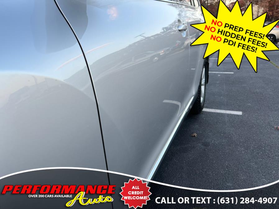 2011 Toyota Highlander 4WD 4dr V6 SE (Natl), available for sale in Bohemia, New York | Performance Auto Inc. Bohemia, New York 2011 Toyota Highlander 4WD 4dr V6 SE (Natl), available for sale in Bohemia, New York | Performance Auto Inc. Bohemia, New York