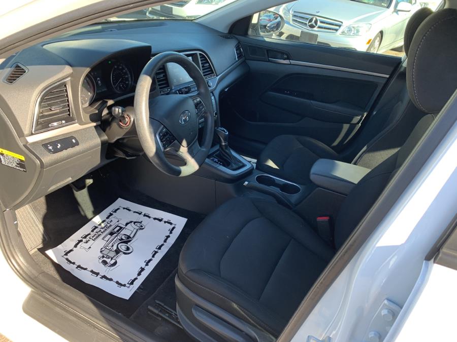 2018 Hyundai Elantra SEL 2.0L Auto SULEV (Alabama), available for sale in Springfield, Massachusetts | Absolute Motors Inc. Springfield, Massachusetts 2018 Hyundai Elantra SEL 2.0L Auto SULEV (Alabama), available for sale in Springfield, Massachusetts | Absolute Motors Inc. Springfield, Massachusetts