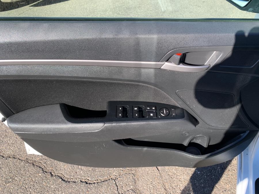 2018 Hyundai Elantra SEL 2.0L Auto SULEV (Alabama), available for sale in Springfield, Massachusetts | Absolute Motors Inc. Springfield, Massachusetts 2018 Hyundai Elantra SEL 2.0L Auto SULEV (Alabama), available for sale in Springfield, Massachusetts | Absolute Motors Inc. Springfield, Massachusetts
