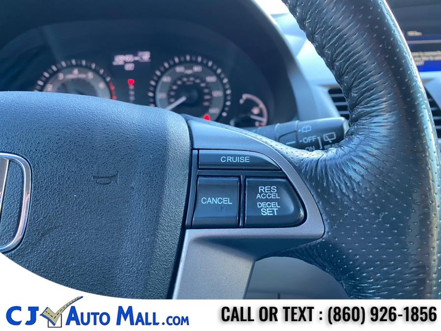 2016 Honda Odyssey 5dr EX-L w/Navi, available for sale in Bristol, Connecticut | CJ Auto Mall. Bristol, Connecticut 2016 Honda Odyssey 5dr EX-L w/Navi, available for sale in Bristol, Connecticut | CJ Auto Mall. Bristol, Connecticut