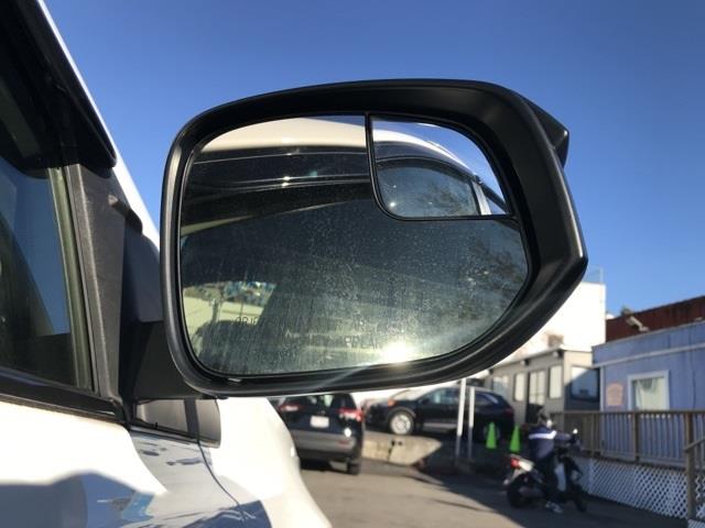 Used Toyota Rav4 LE 2017 | Hillside Auto Outlet. Jamaica, New York Used Toyota Rav4 LE 2017 | Hillside Auto Outlet. Jamaica, New York