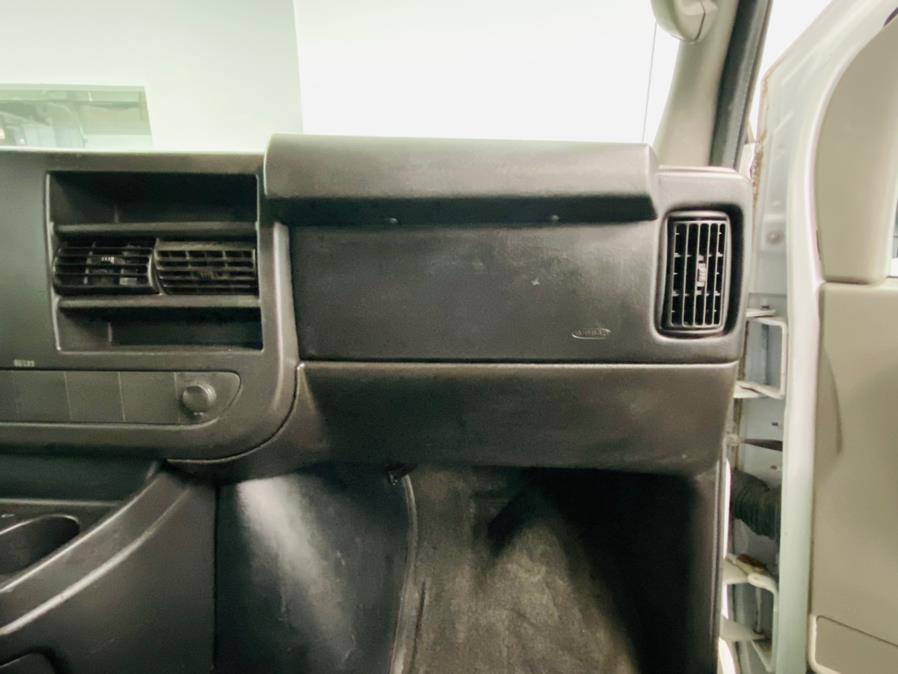 Used Chevrolet Express Passenger RWD 3500 155" LT w/1LT 2014 | East Coast Auto Group. Linden, New Jersey Used Chevrolet Express Passenger RWD 3500 155" LT w/1LT 2014 | East Coast Auto Group. Linden, New Jersey
