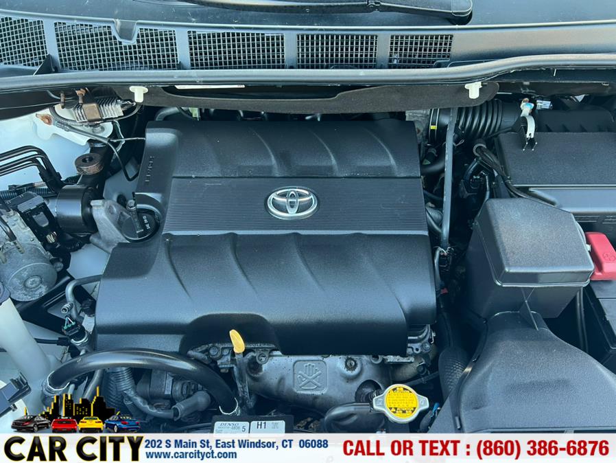 2016 Toyota Sienna 5dr 7-Pass Van LE AAS FWD (Natl), available for sale in East Windsor, Connecticut | Car City LLC. East Windsor, Connecticut 2016 Toyota Sienna 5dr 7-Pass Van LE AAS FWD (Natl), available for sale in East Windsor, Connecticut | Car City LLC. East Windsor, Connecticut