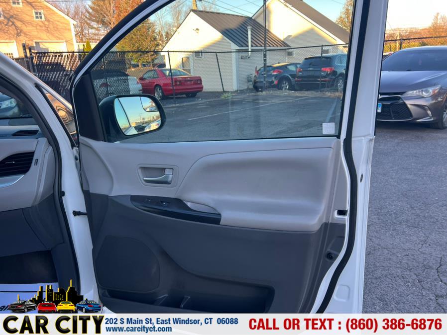 2016 Toyota Sienna 5dr 7-Pass Van LE AAS FWD (Natl), available for sale in East Windsor, Connecticut | Car City LLC. East Windsor, Connecticut 2016 Toyota Sienna 5dr 7-Pass Van LE AAS FWD (Natl), available for sale in East Windsor, Connecticut | Car City LLC. East Windsor, Connecticut