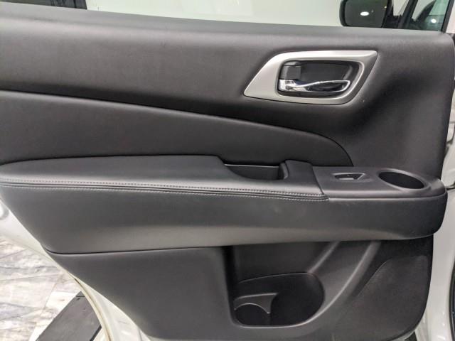 Used Nissan Pathfinder Platinum 2016 | Car Revolution. Maple Shade, New Jersey Used Nissan Pathfinder Platinum 2016 | Car Revolution. Maple Shade, New Jersey