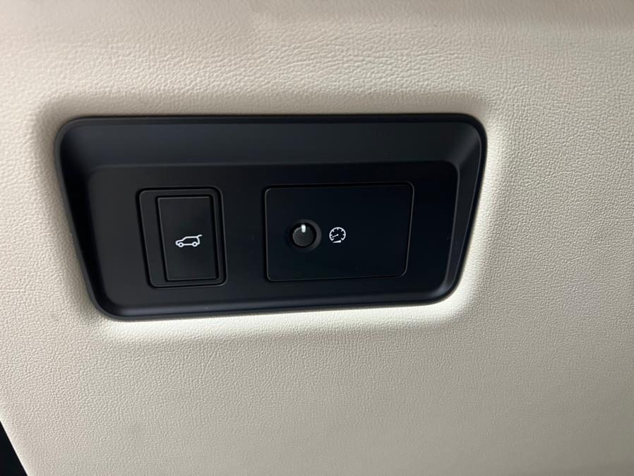 2019 Land Rover Range Rover V6 Supercharged HSE SWB, available for sale in Massapequa Park, New York | Power Motors East. Massapequa Park, New York 2019 Land Rover Range Rover V6 Supercharged HSE SWB, available for sale in Massapequa Park, New York | Power Motors East. Massapequa Park, New York